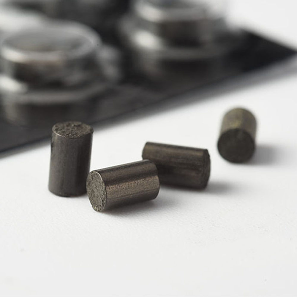 デュポンライターにフィットするユニバーサルフリントストーン、 - Fire Starting Kit のレビューと価格